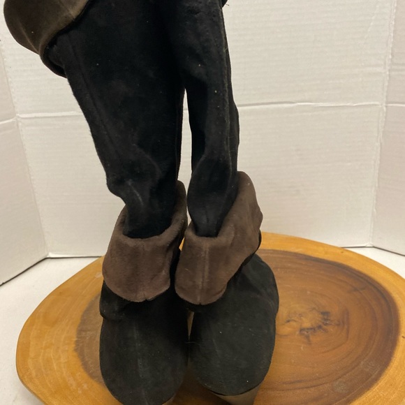 Phyllis Poland Suede Color Block Retro Boots - Picture 7 of 10